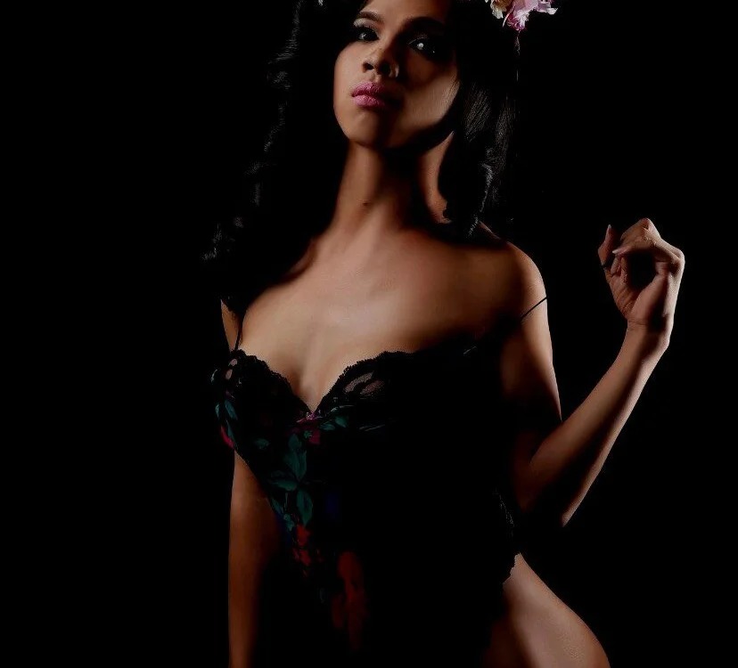 Model Alessandra_Victoria