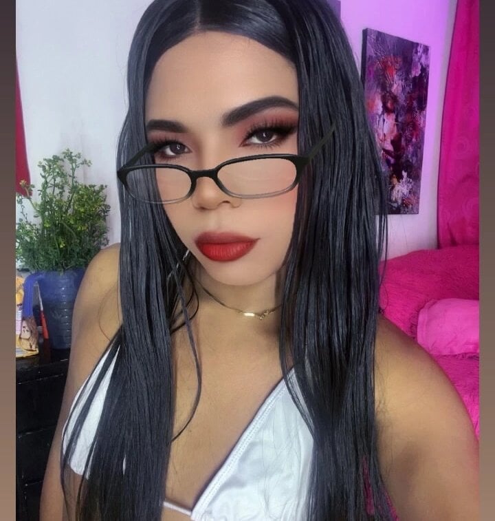 Model Alexandra_Girl01