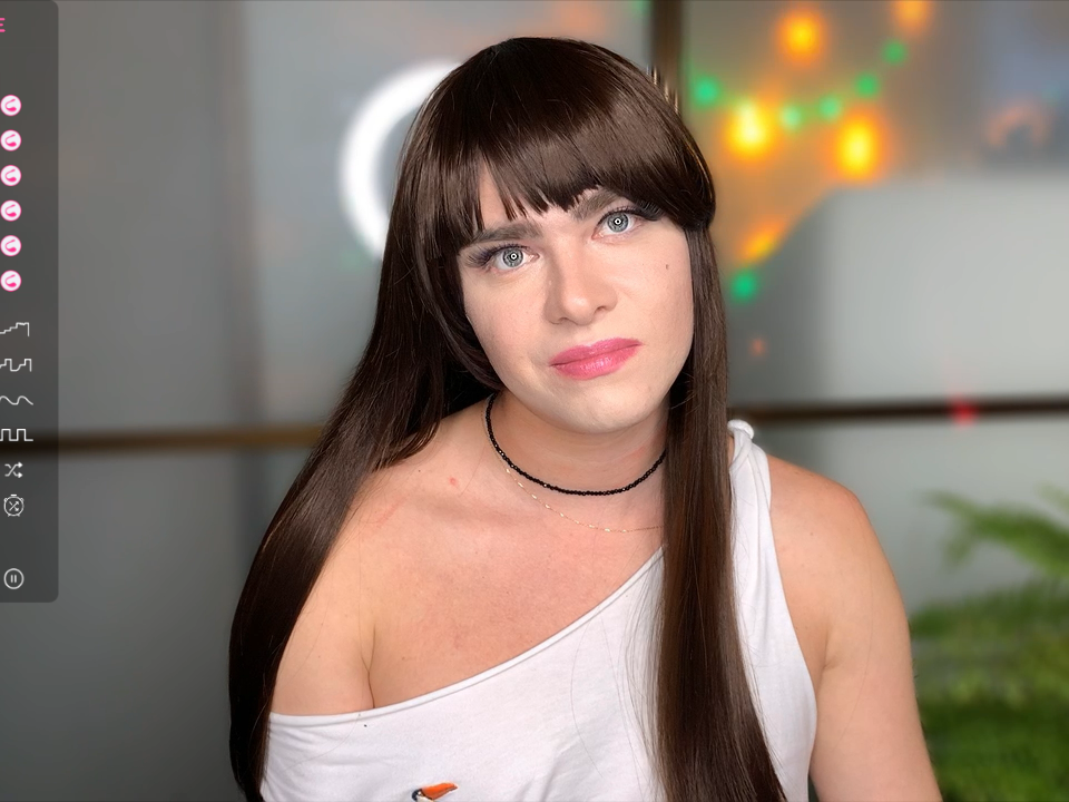 Model Anjalin_sososok1
