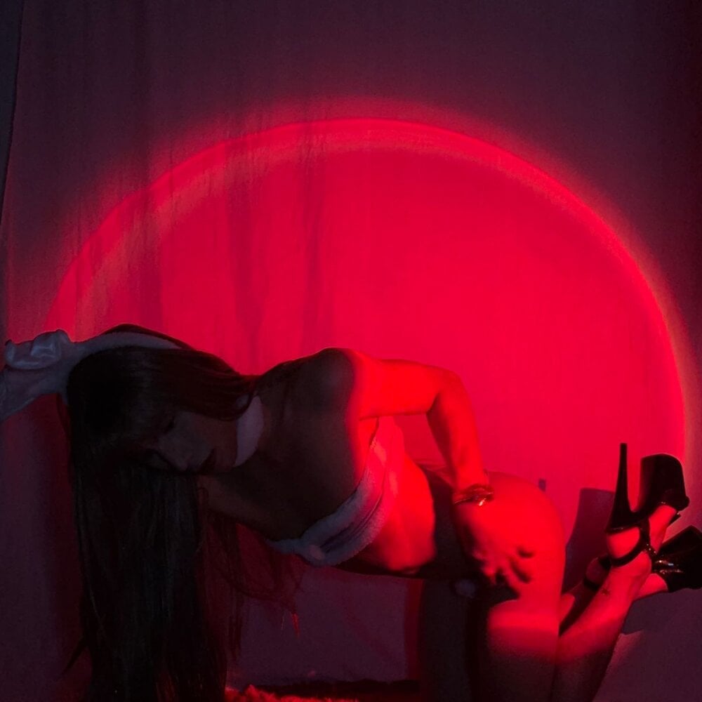 Model Charlotteinpole