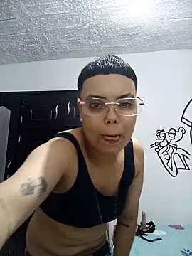 Model Crish_25