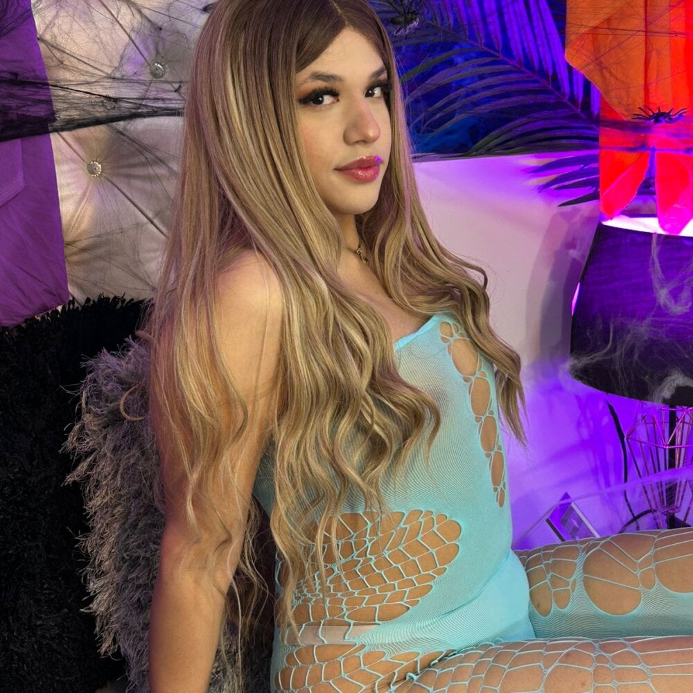 Model Daniela_Embeer_