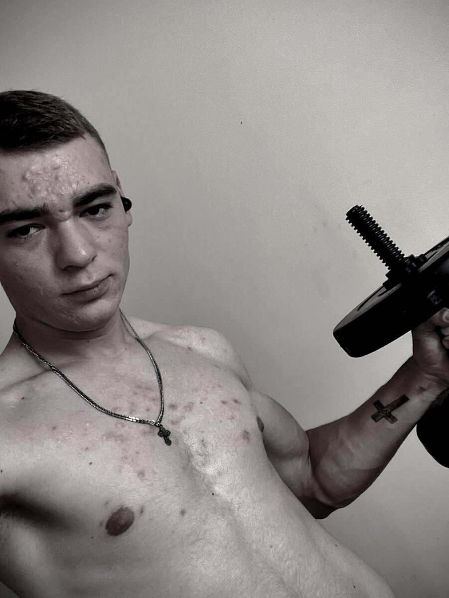 Model Demongarshin