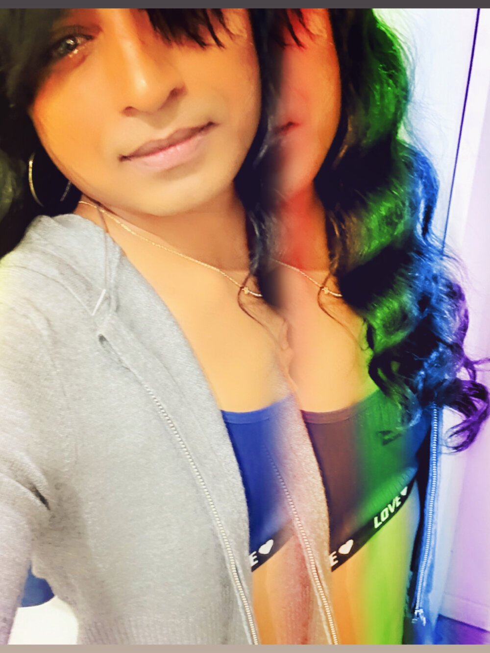 Desi_HijabiTRANS15's Chat Model Desi_HijabiTRANS15