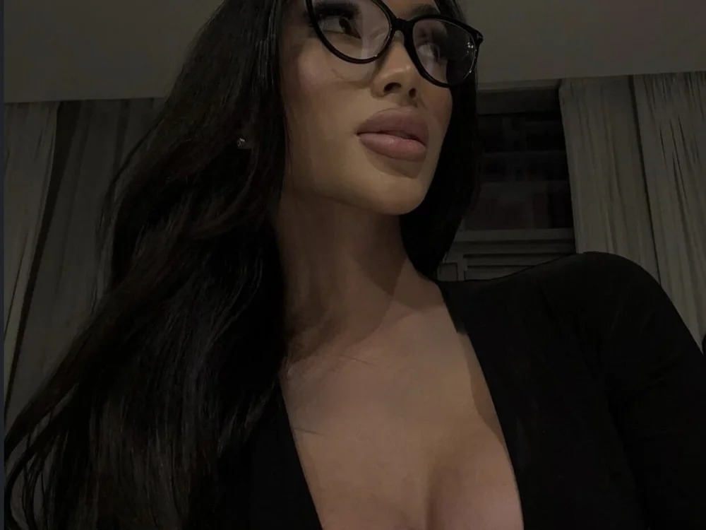 Model EXTREMELYDOME