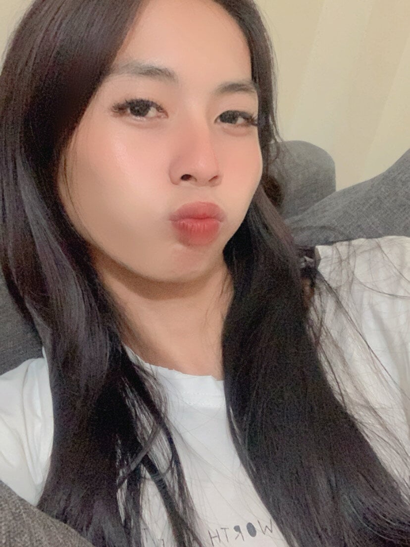 Model FhayeMoonlight