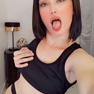 Gifted_Huge_Selfsucker