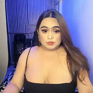 Live TS Show of HotGoddessMegan HotGoddessMegan