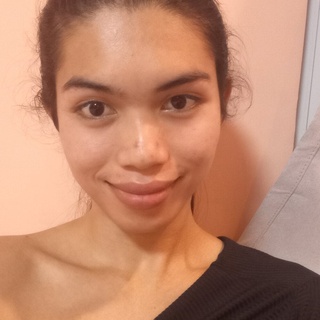 Hot_chely
