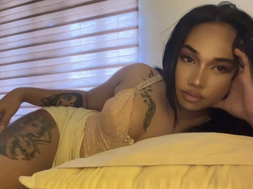 Model Irresistible_iris