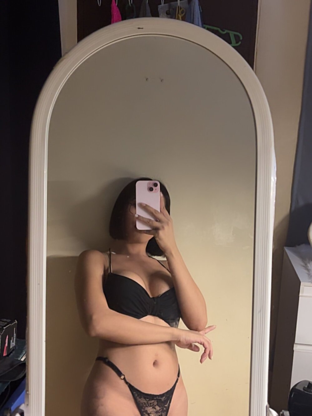Model Jasmine_foxxe