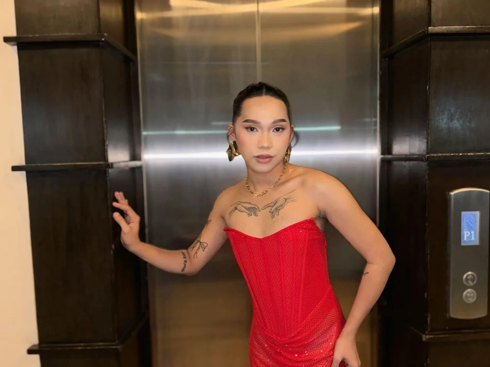 Model Kelly_Mckinney