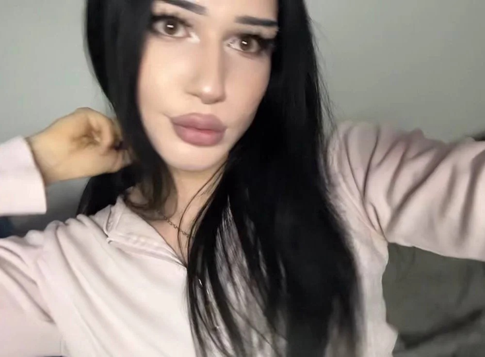 Model MiaTransDoll