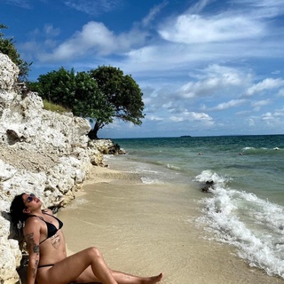 Mia_for_you_lovee
