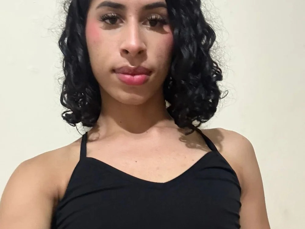 Model Michel_Flores