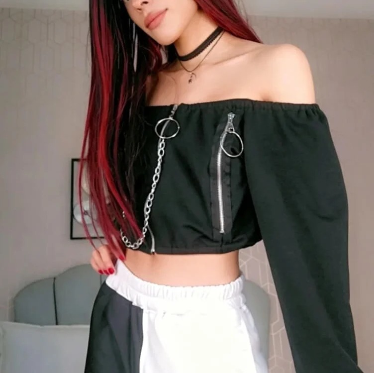 Model Perlaa_smith