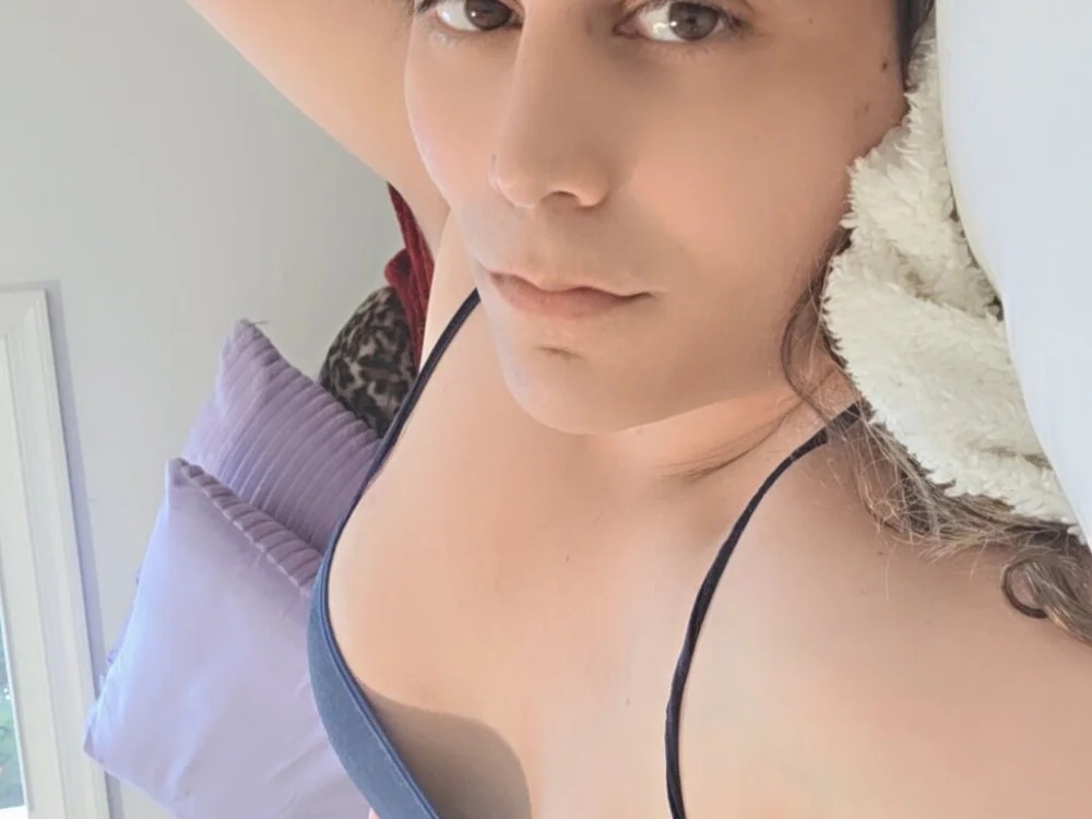 Model Reavynna