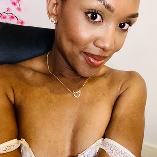 RoselleBerryxo