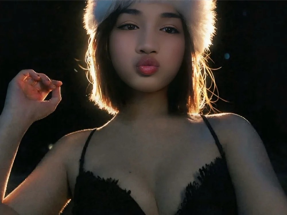 Model Seductive_Victoria