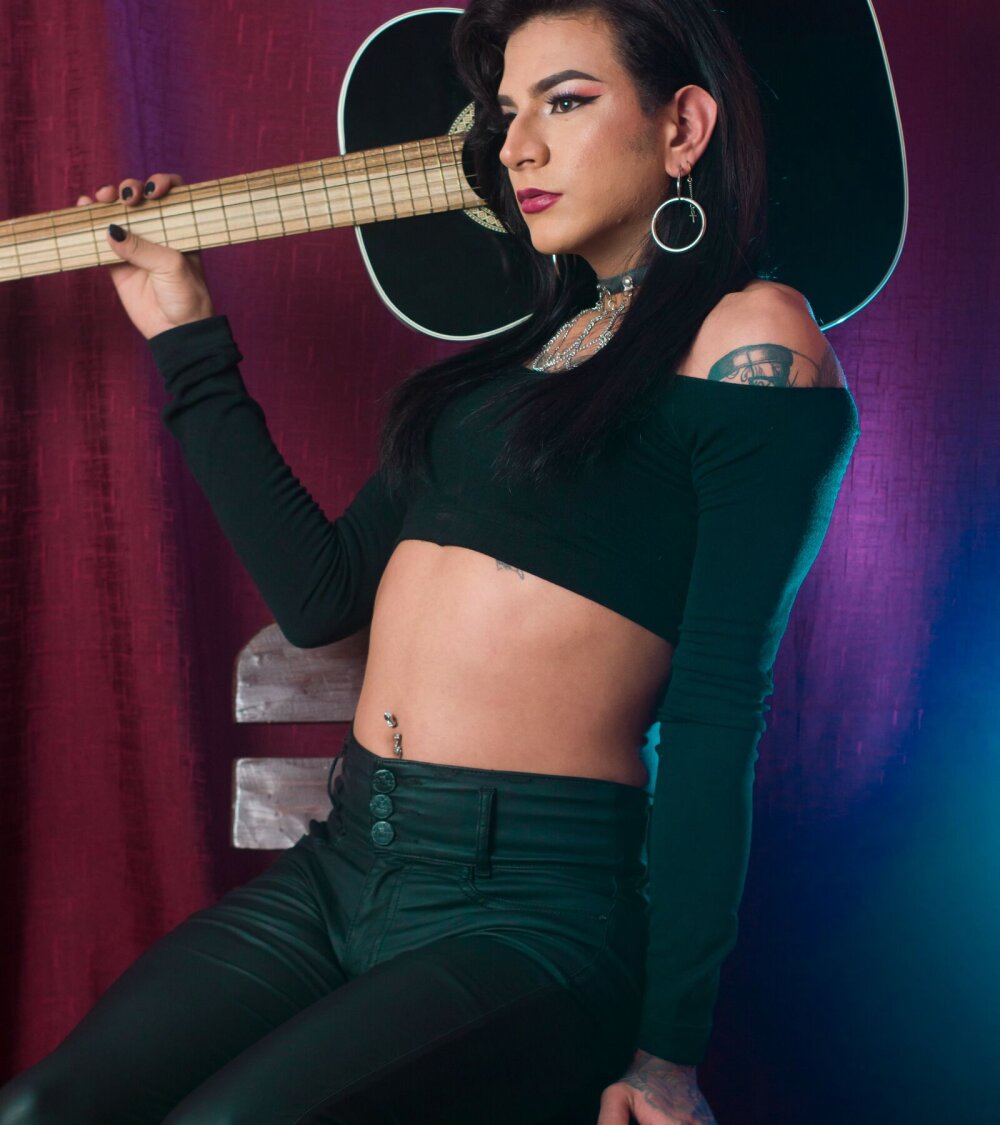 Model ShadowSeductress_