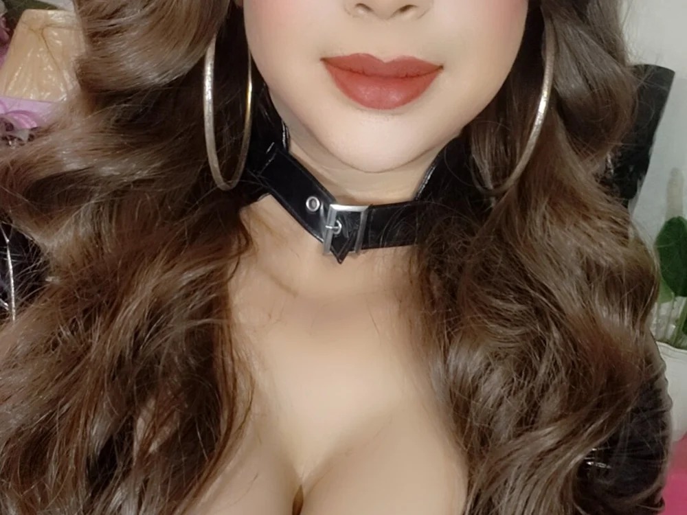 Model SheenaCool