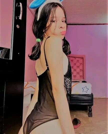 Model Sofia_bigcock_