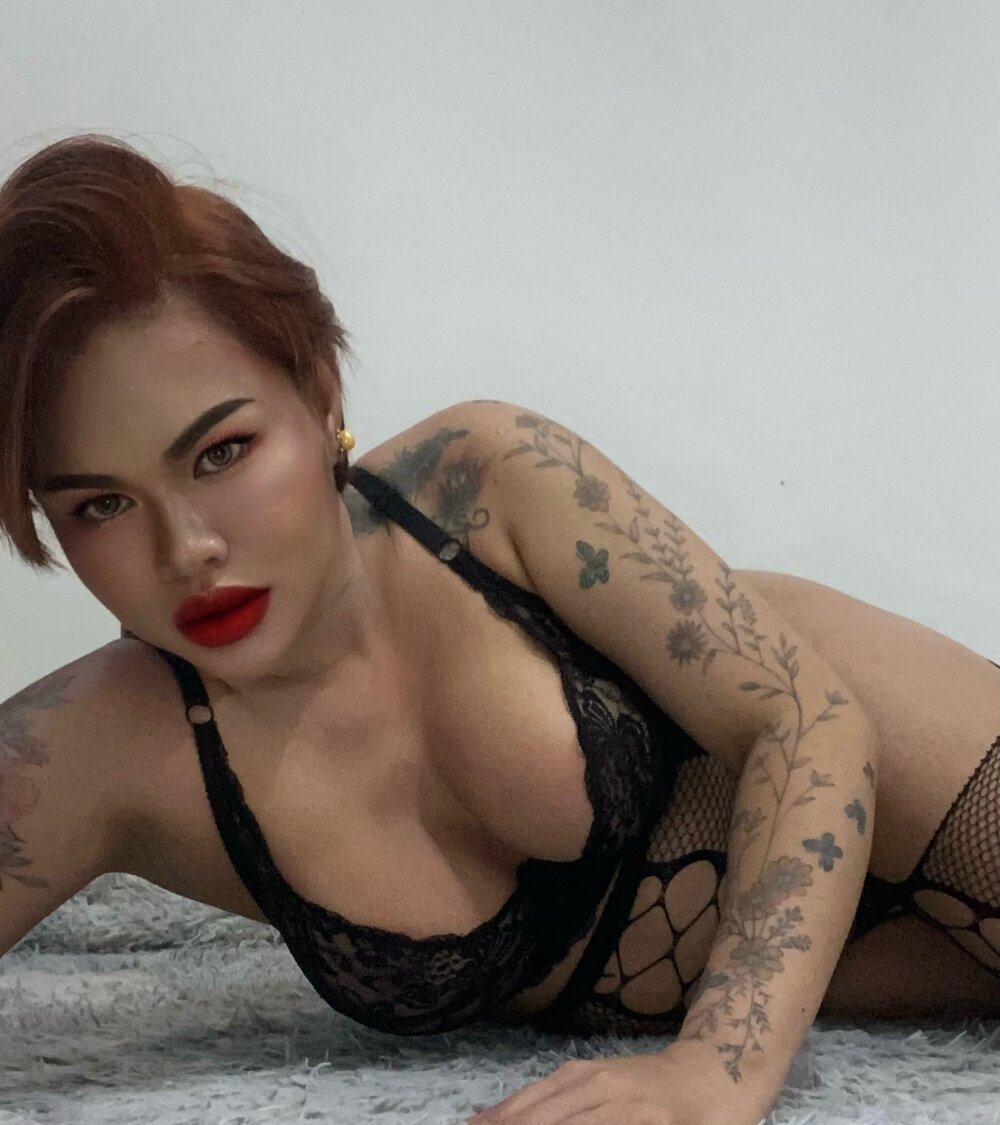 Model StarletSeductress