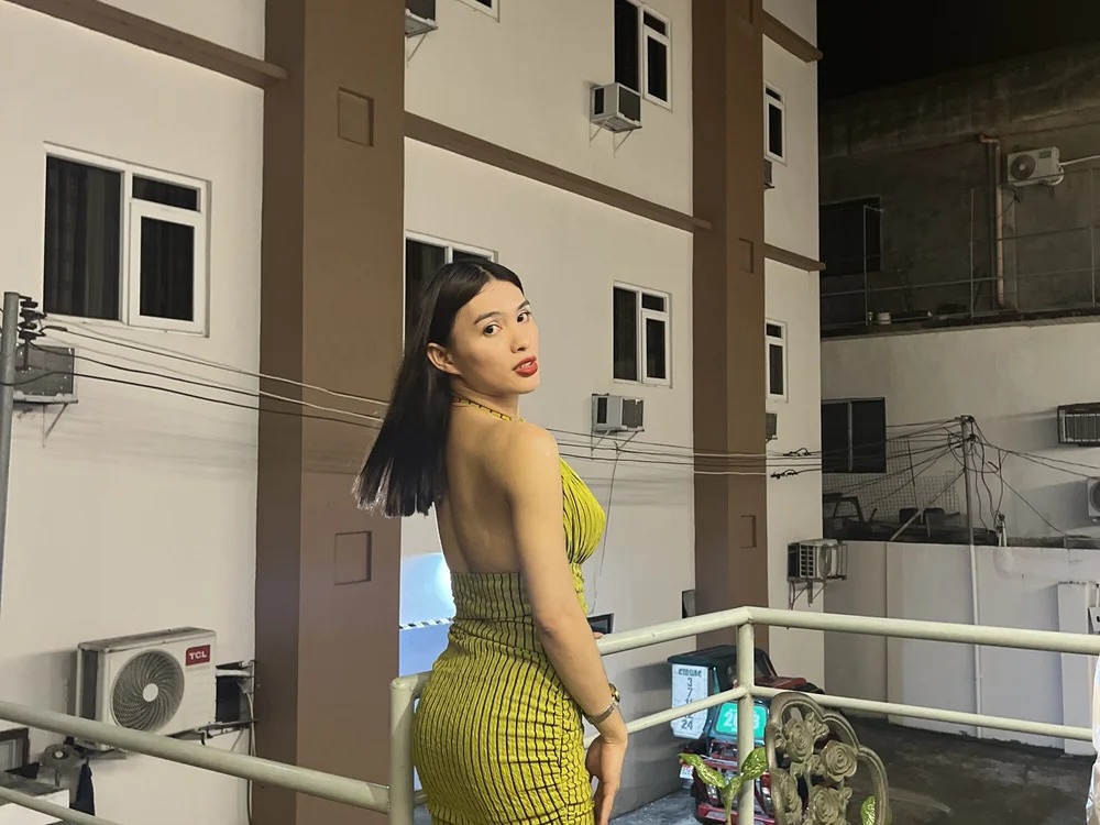 Model Superhotsofia