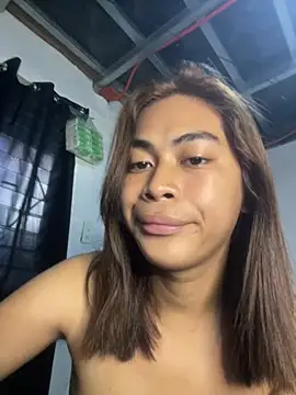 Model Sweetasian_cum