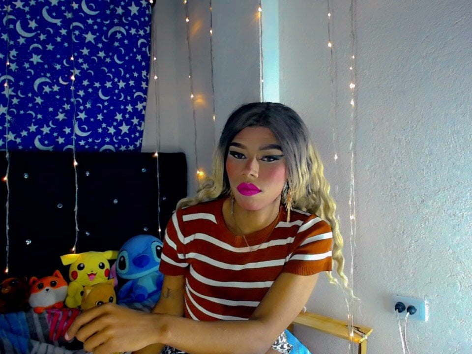 Model TheBlackwidows