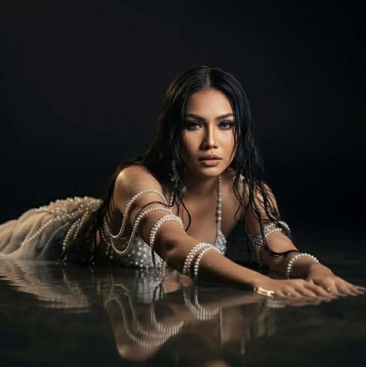 Model UltimateMuse