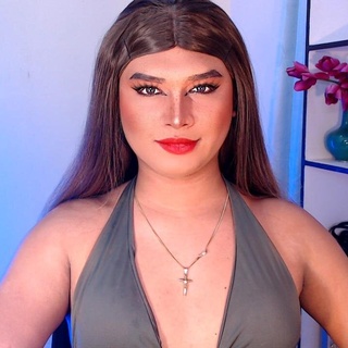 Live TS Show of UrGoddess_Kiera UrGoddess_Kiera