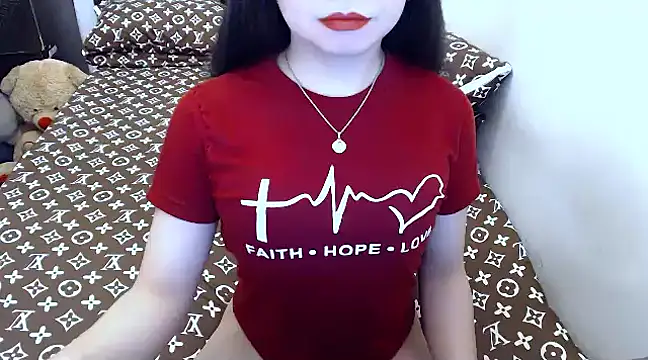 Model VeryFeminineTrans
