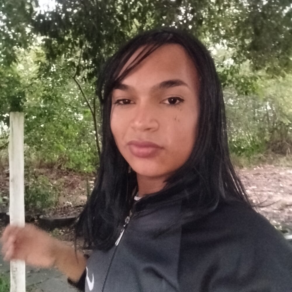 Model ammy_f