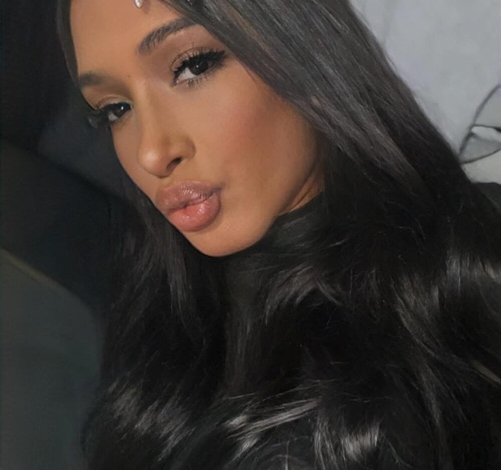 Model bigcock_25cmxx