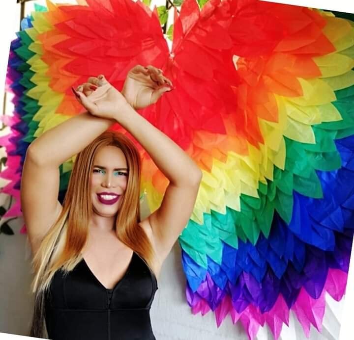 Model brihanavalentina