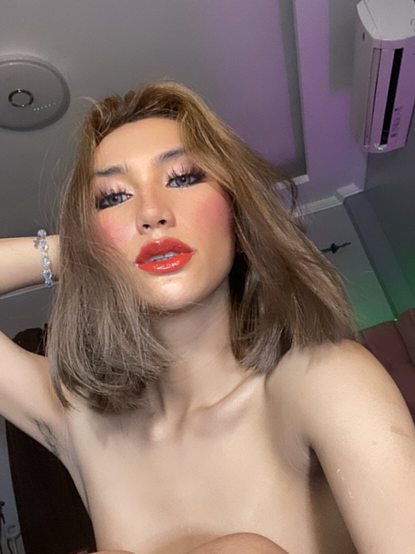 Model butthole_whisperer