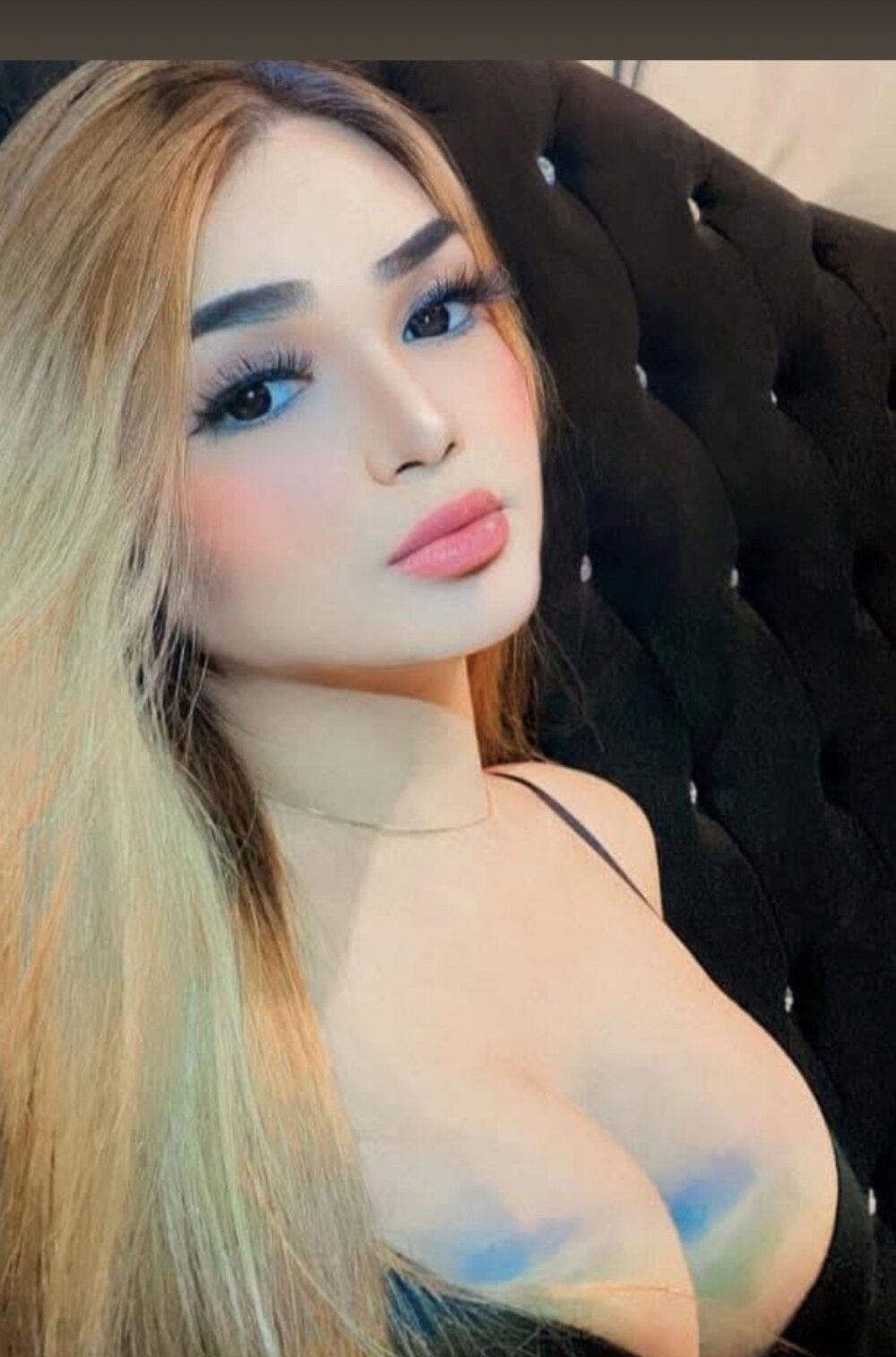 Model forbiddengoddessex