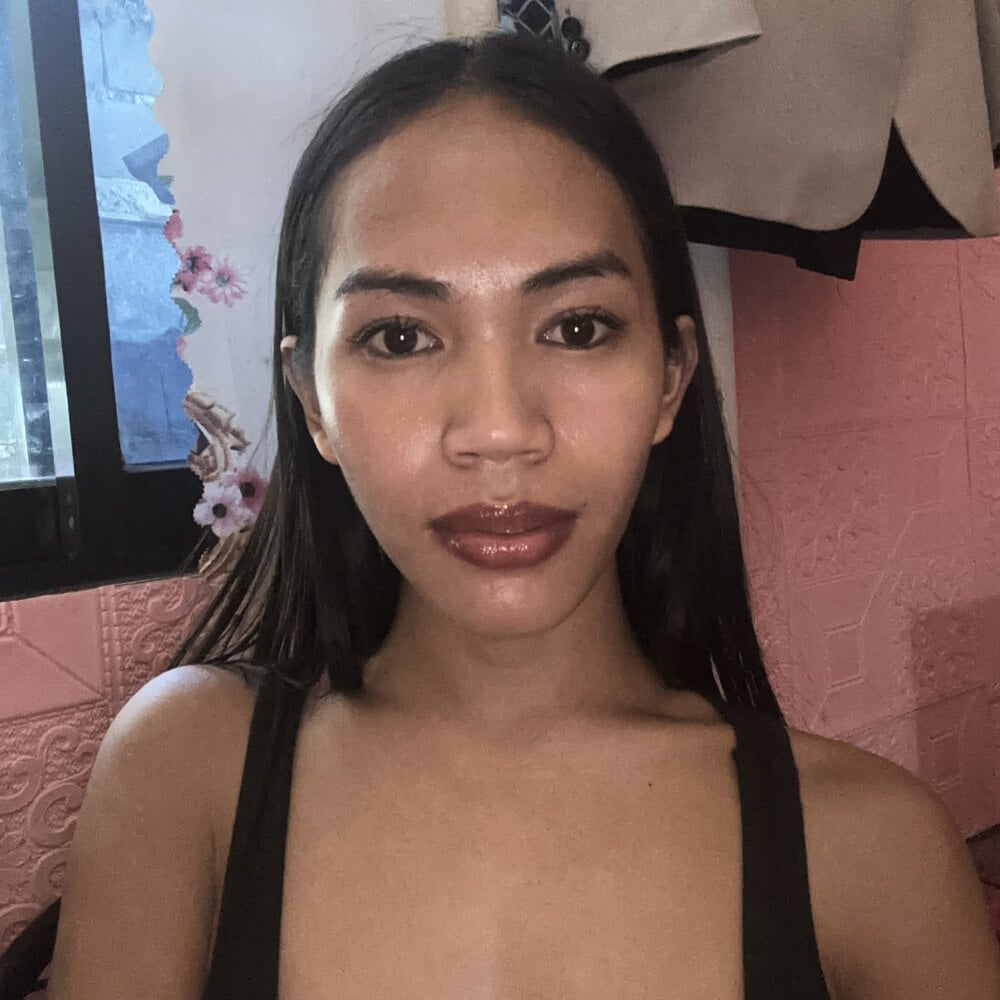 Model lilianafoxts