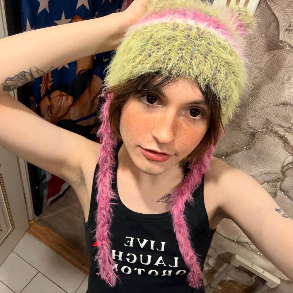 Model maybefuckingbaby