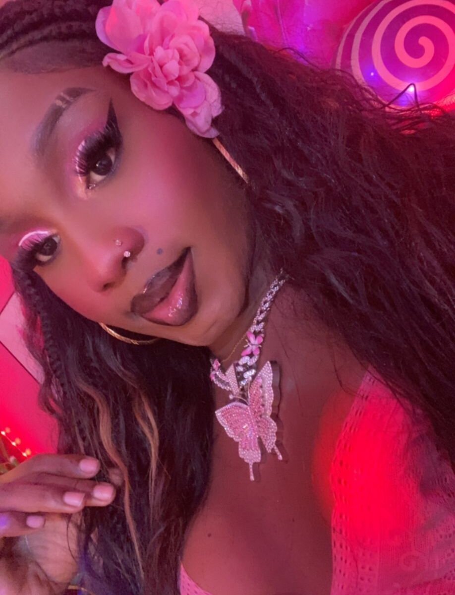 Model princess_chocolatee