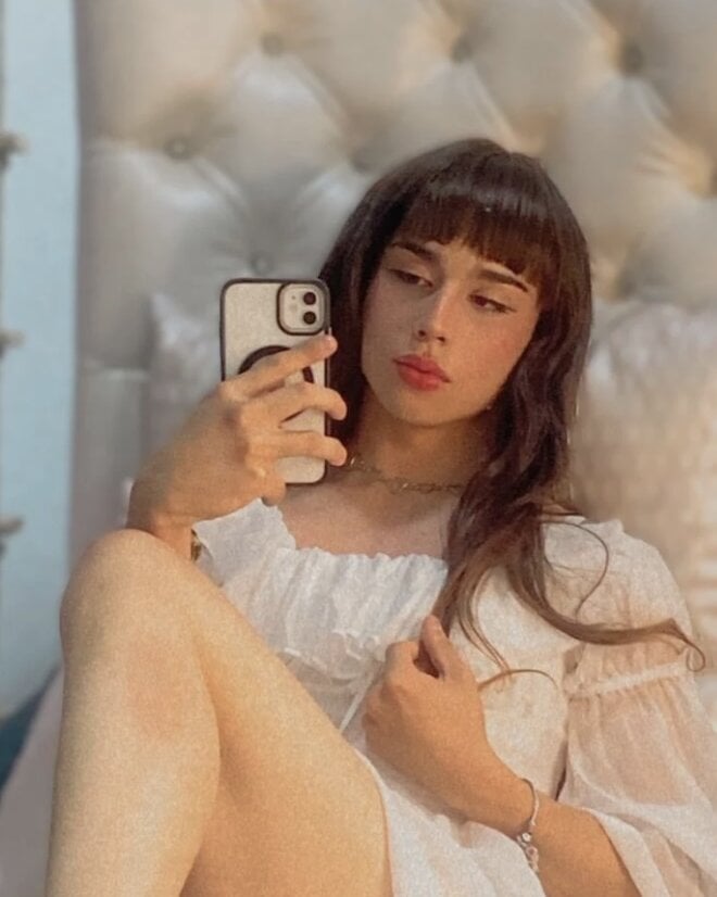 Model sophie_gonz